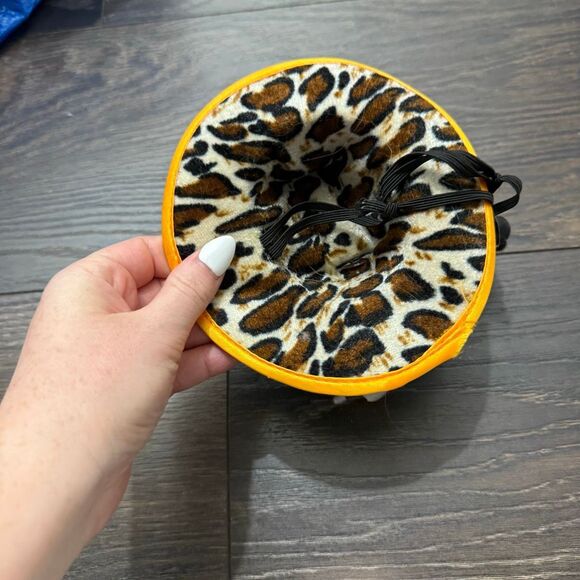 Pet Shop Dog Cowboy Cowgirl Hat - Picture 3 of 3